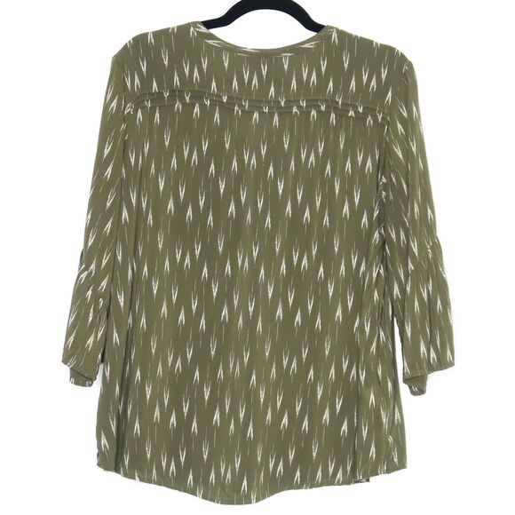 Eddie Bauer Womens Blouse Size Large Olive Green Abstract Tribal‎ Boho Outdoorsy - Picture 2 of 8